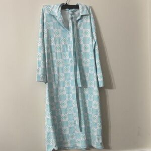 Elegant Blue Geometric Pattern Dress